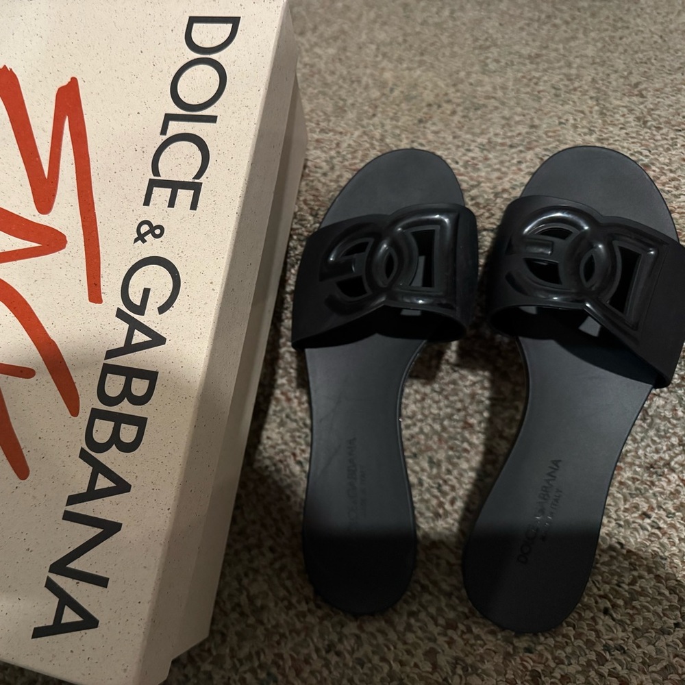 Dolce & Gabbana Black Slide Sandals
